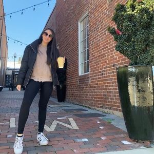 Meet your Posher, Mariana